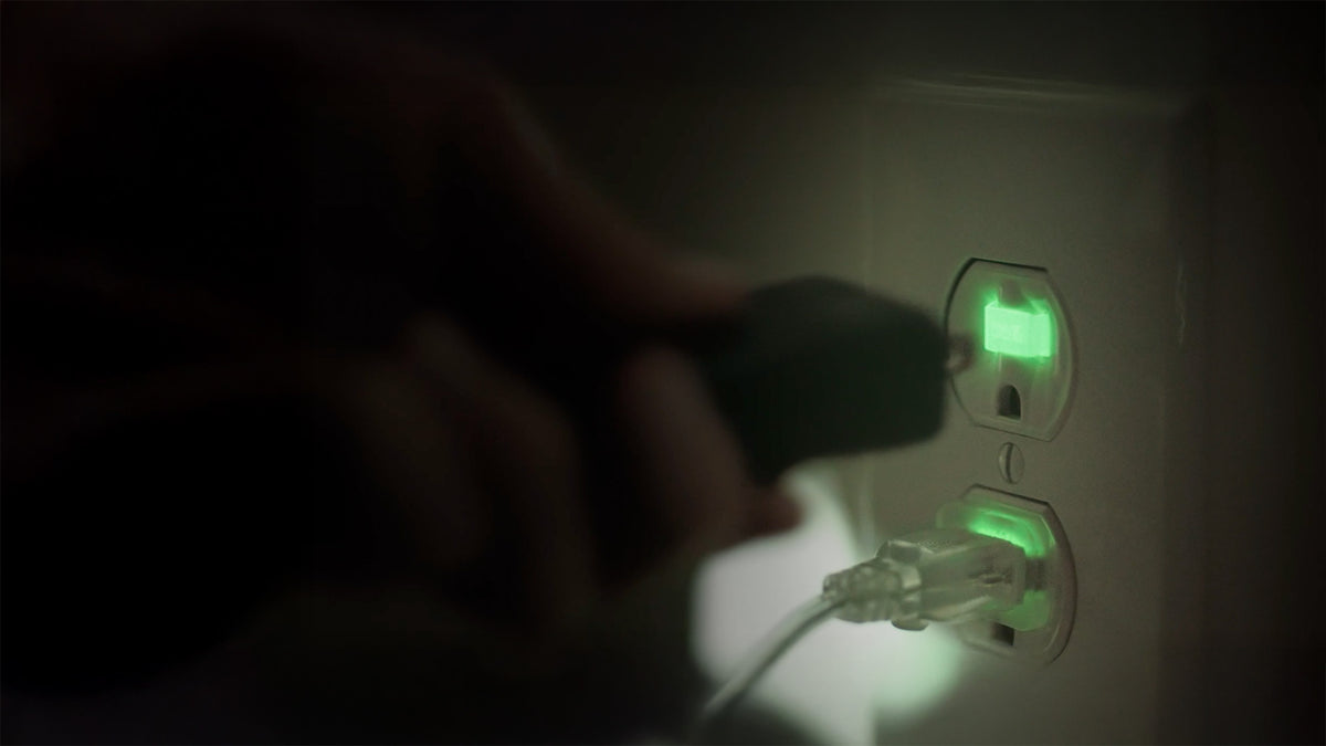 Snug Plug - Your Loose Outlet Fix!